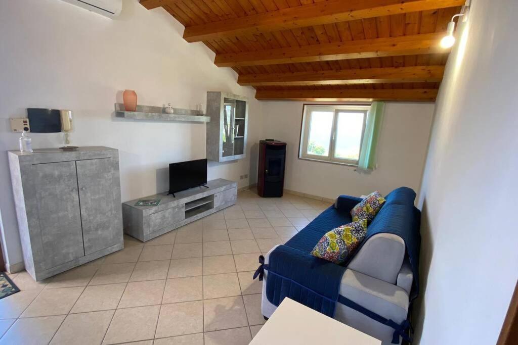 Loft Incantevole Con Idromassaggio Esterno Privato Patti Exteriör bild