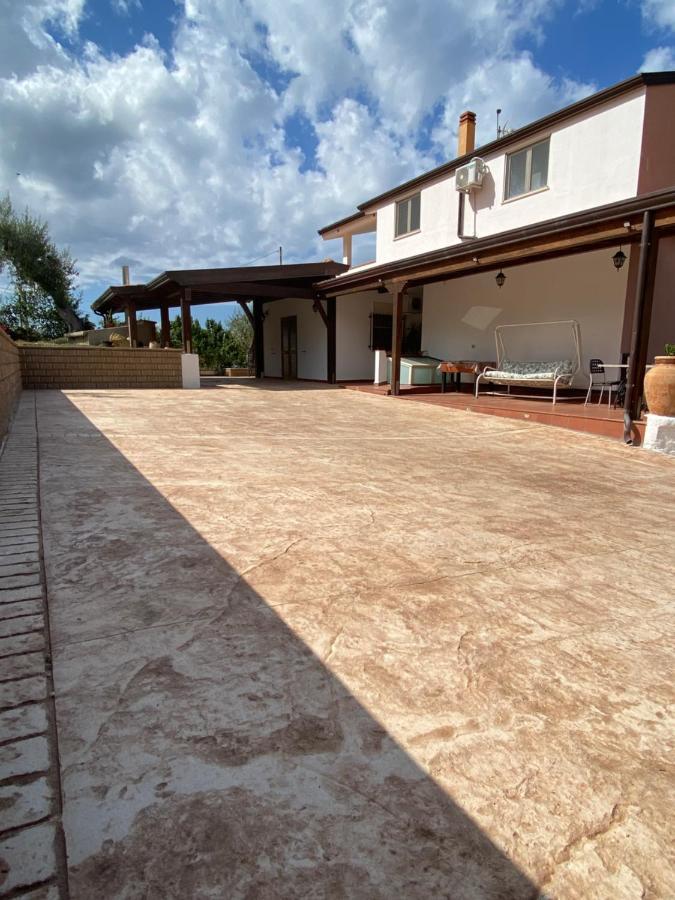 Loft Incantevole Con Idromassaggio Esterno Privato Patti Exteriör bild